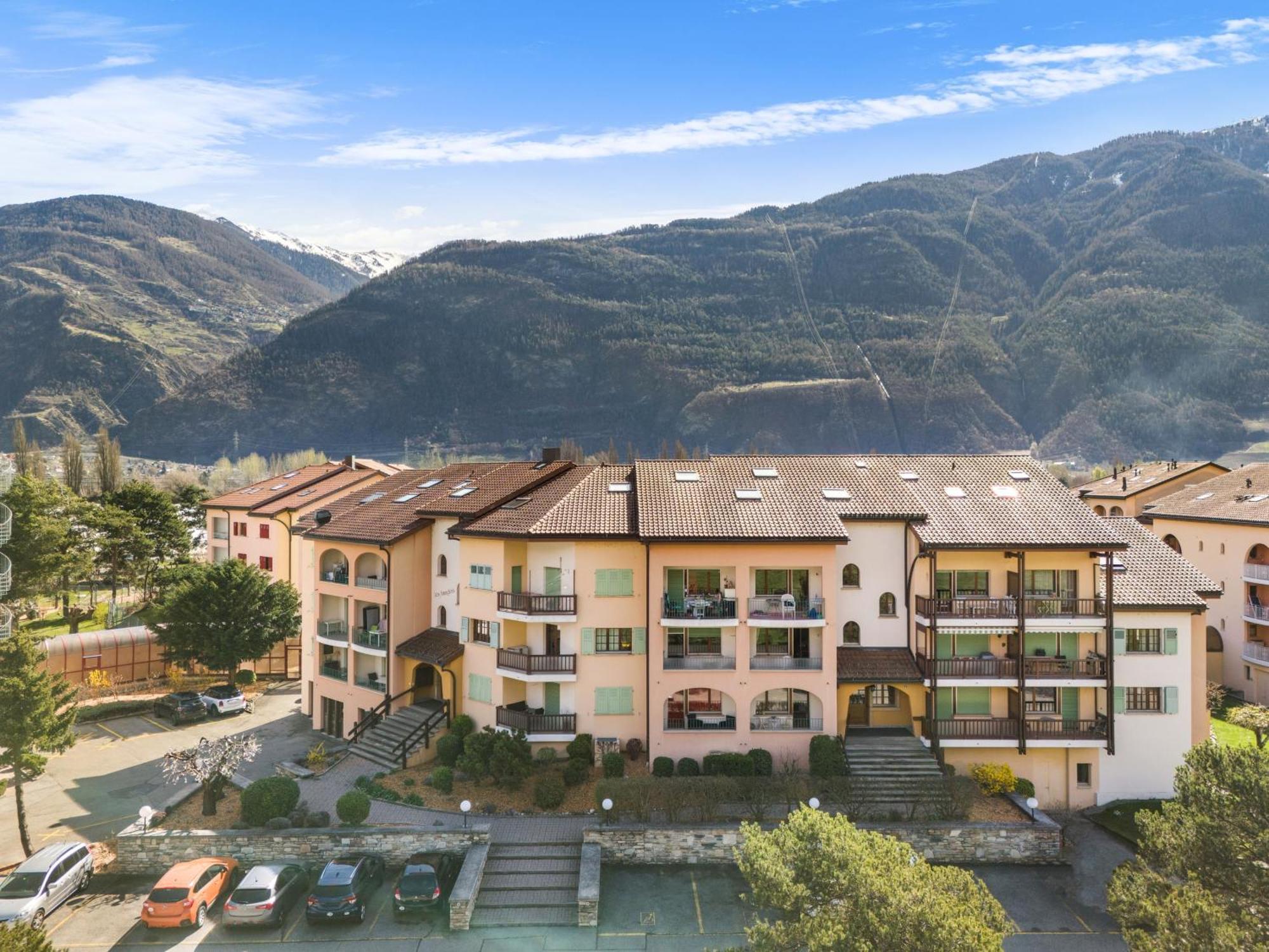 Apartamento Duplex Cosy Aux Bains De Saillon Exterior foto